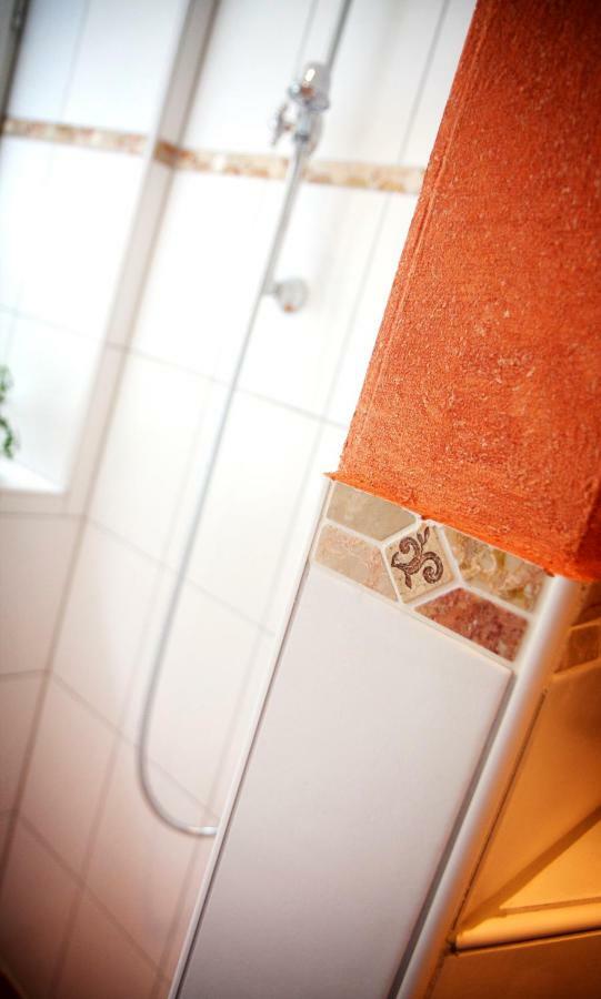 Straeumli Bed And Breakfast Eigeltingen Екстериор снимка